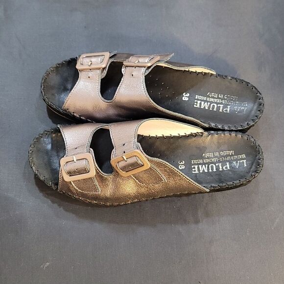 LA PLUME JEN WOMEN'S  ADJUSTABLE BUCKLE STRAP SANDALS - Picture 6 of 16